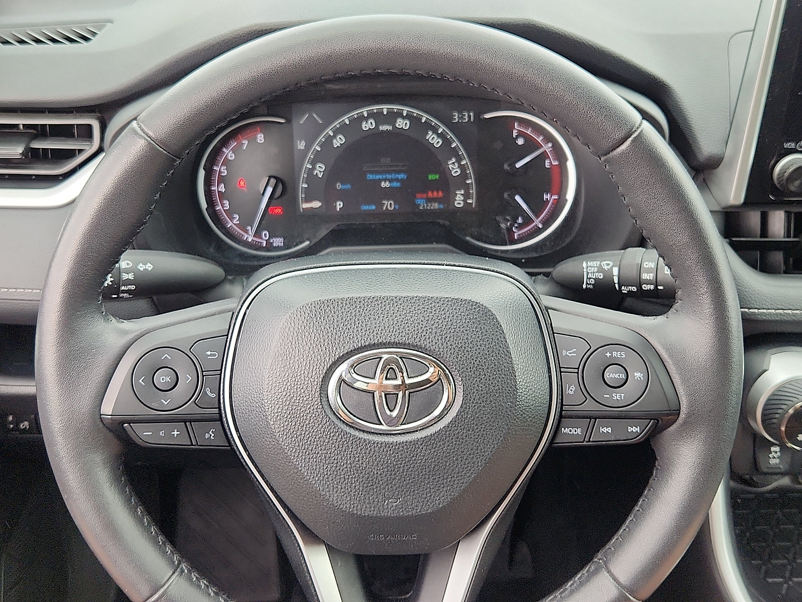 Used 2024 Toyota RAV4 XLE w/ Convenience Package AWD/4WD image 19