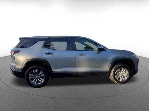 Used 2025 Chevrolet Equinox LT image 16