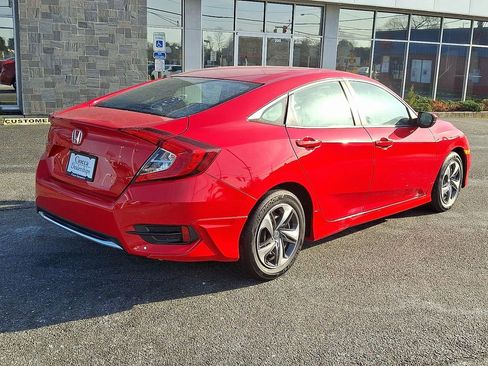 Used 2019 Honda Civic LX image 9