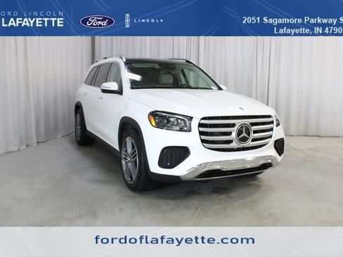 Used 2024 Mercedes-Benz GLS 450 4MATIC image 1