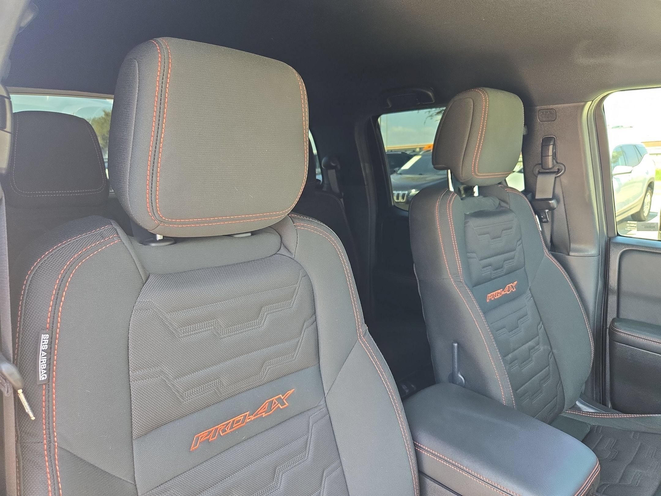 Used 2024 Nissan Frontier PRO-4X w/ Pro Convenience Package AWD/4WD image 31