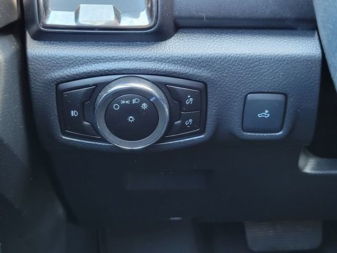 Used 2023 Ford Ranger XLT w/ Equipment Group 302A High AWD/4WD image 12