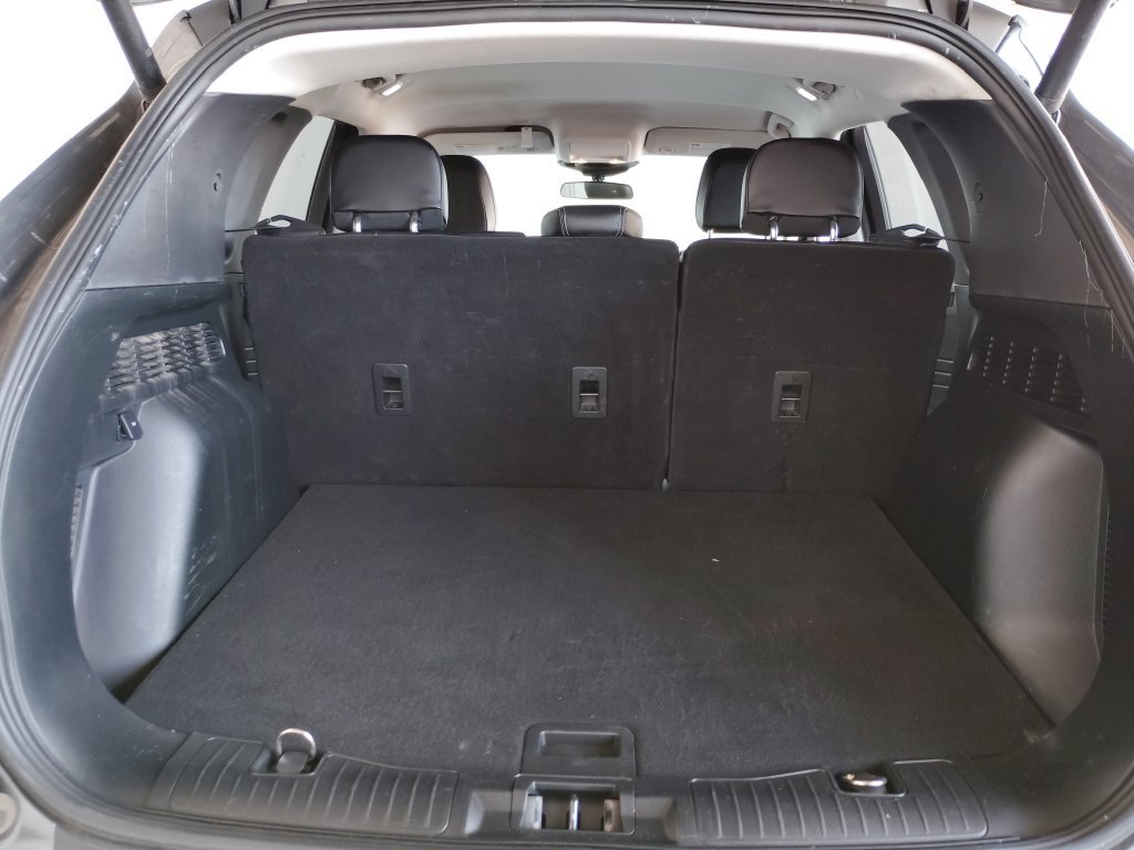 Used 2022 Ford Escape SEL FWD image 18