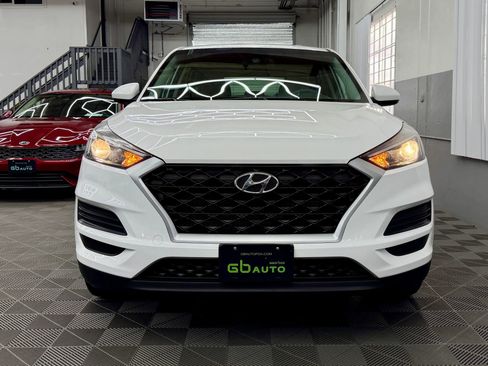 Used 2019 Hyundai Tucson SE image 2