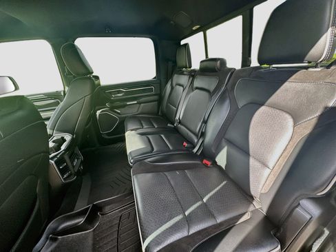 Used 2021 RAM 1500 Laramie AWD/4WD image 26
