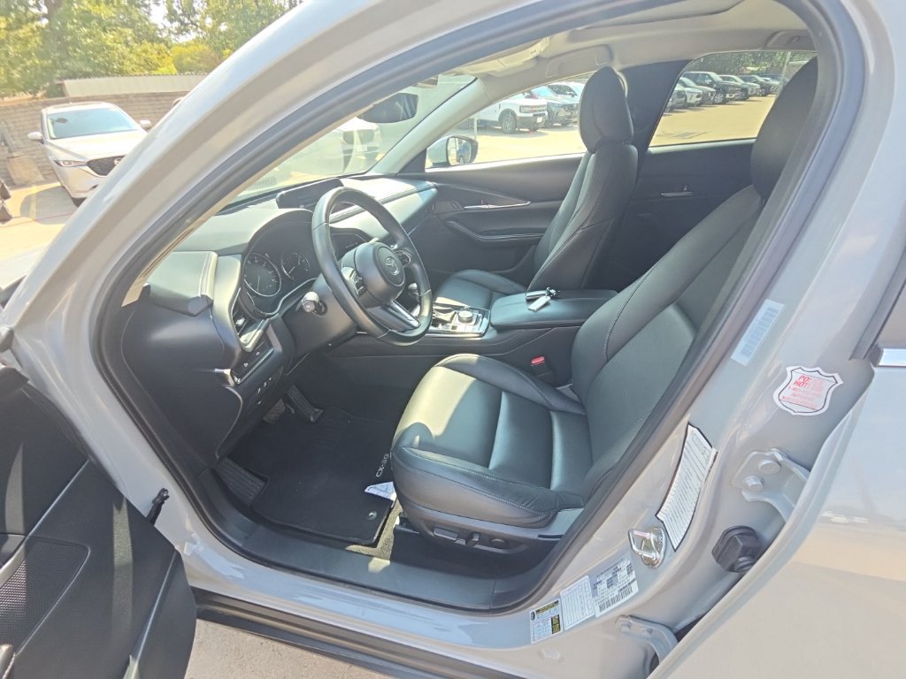 Used 2025 MAZDA CX-30 AWD 2.5 S w/ Preferred Package image 3