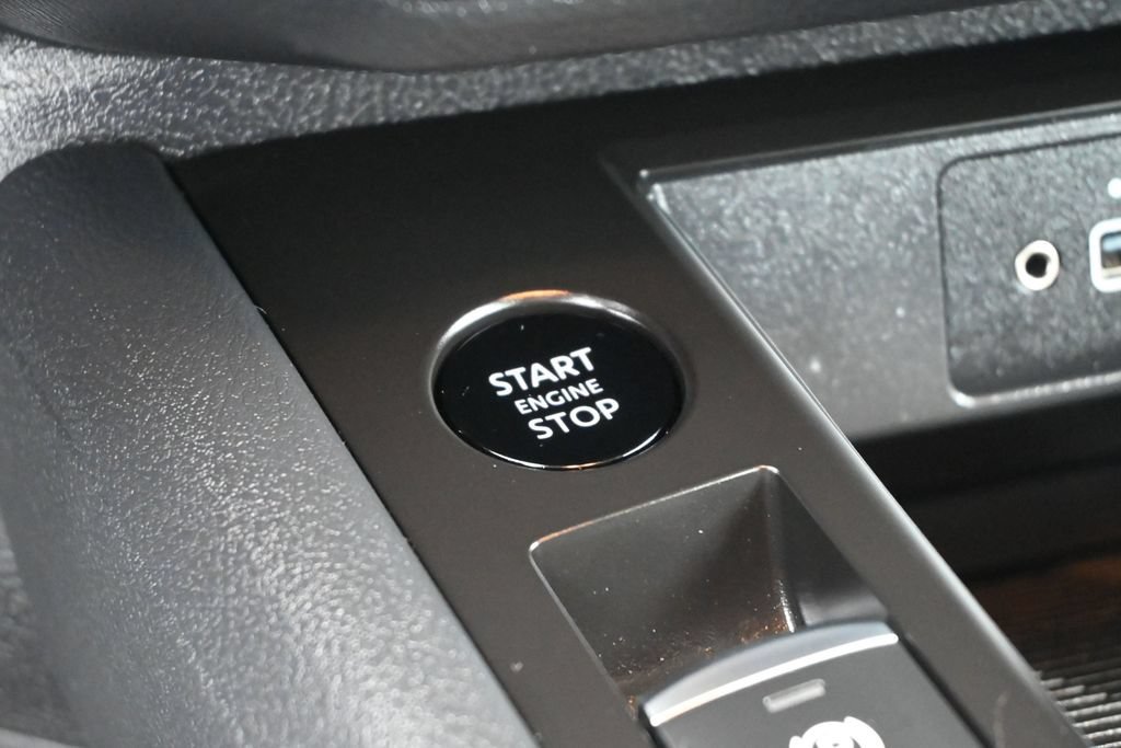 Used 2025 Nissan Kicks S FWD image 12