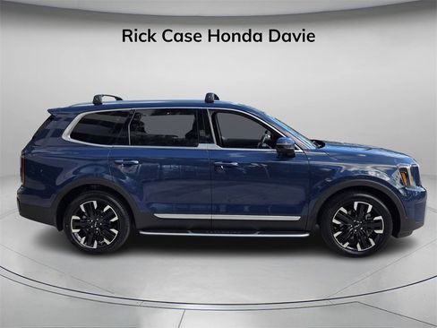 Used 2024 Kia Telluride SX image 4