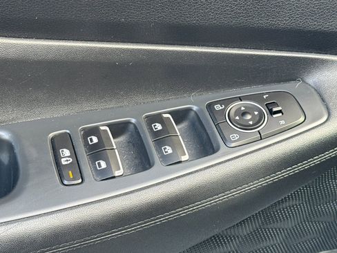 Used 2022 Hyundai Santa Fe XRT image 13