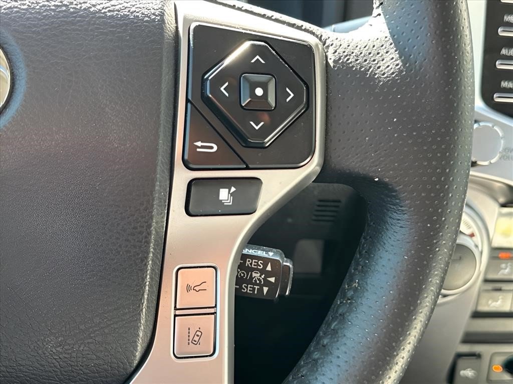 Used 2022 Toyota 4Runner Limited AWD/4WD image 28