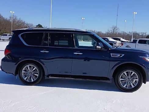 Used 2024 INFINITI QX80 Luxe image 9
