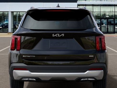 New 2026 Kia Sorento S AWD/4WD image 13