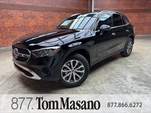 New 2026 Mercedes-Benz GLC 300 GLC 300 image 1