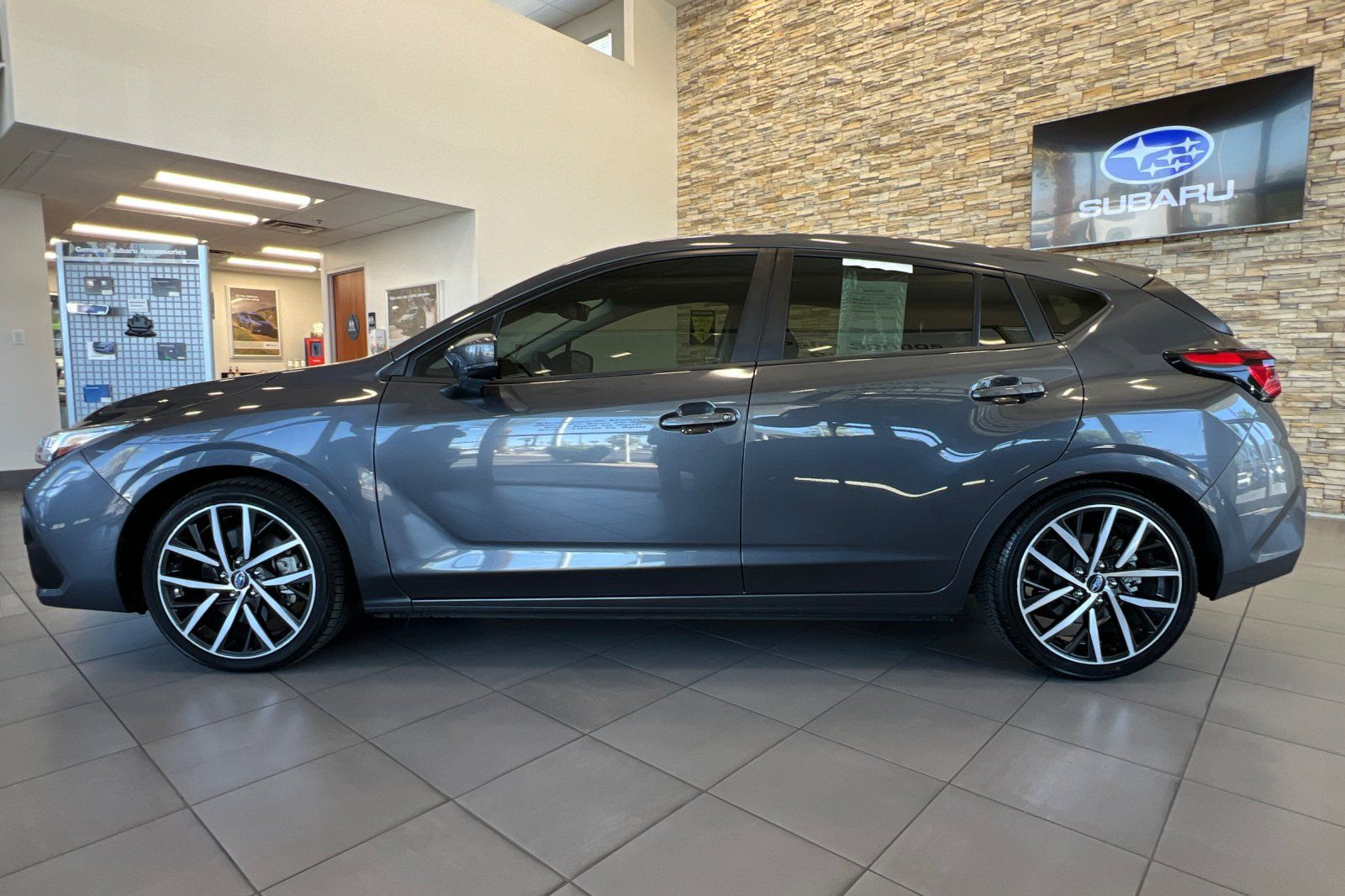 Certified 2024 Subaru Impreza 2.0i Sport AWD/4WD image 2