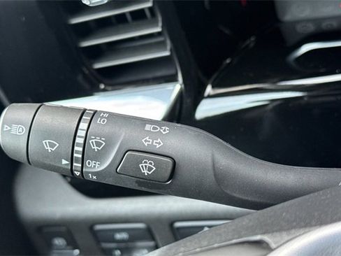 Used 2023 GMC Sierra 1500 Elevation image 38