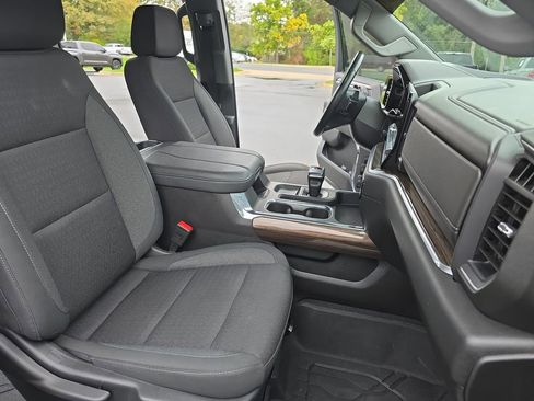 Used 2023 Chevrolet Silverado 1500 RST image 13