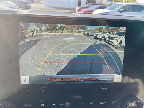 Used 2024 Lexus RX 350 Premium image 41