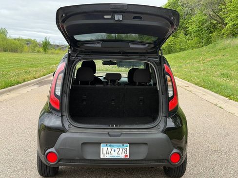 Used 2015 Kia Soul FWD image 4