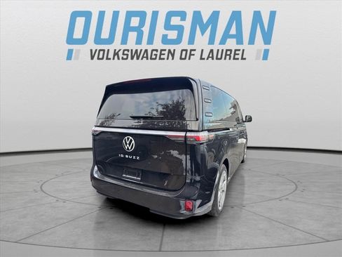 New 2025 Volkswagen ID. Buzz Pro S image 3