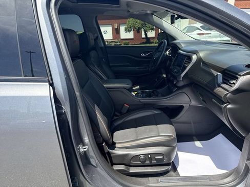 Used 2021 GMC Acadia AT4 w/ Technology Package AWD/4WD image 28