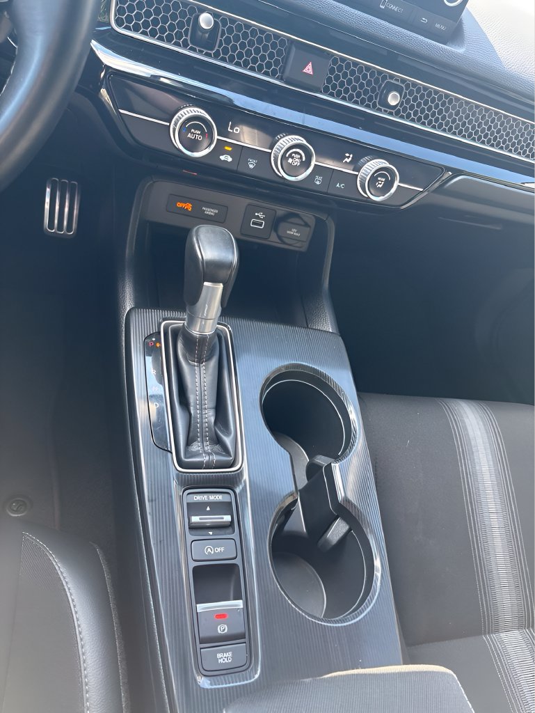 Used 2024 Honda Civic Sport image 25
