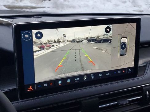 Certified 2023 Lincoln Corsair AWD w/ Equipment Group 101A image 21