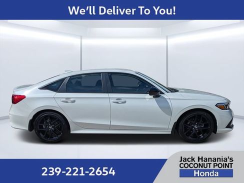 Used 2024 Honda Civic Sport image 2