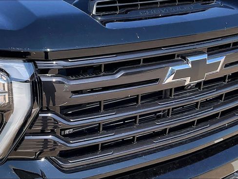 Used 2025 Chevrolet Silverado 2500 High Country w/ High Country Premium Package image 30