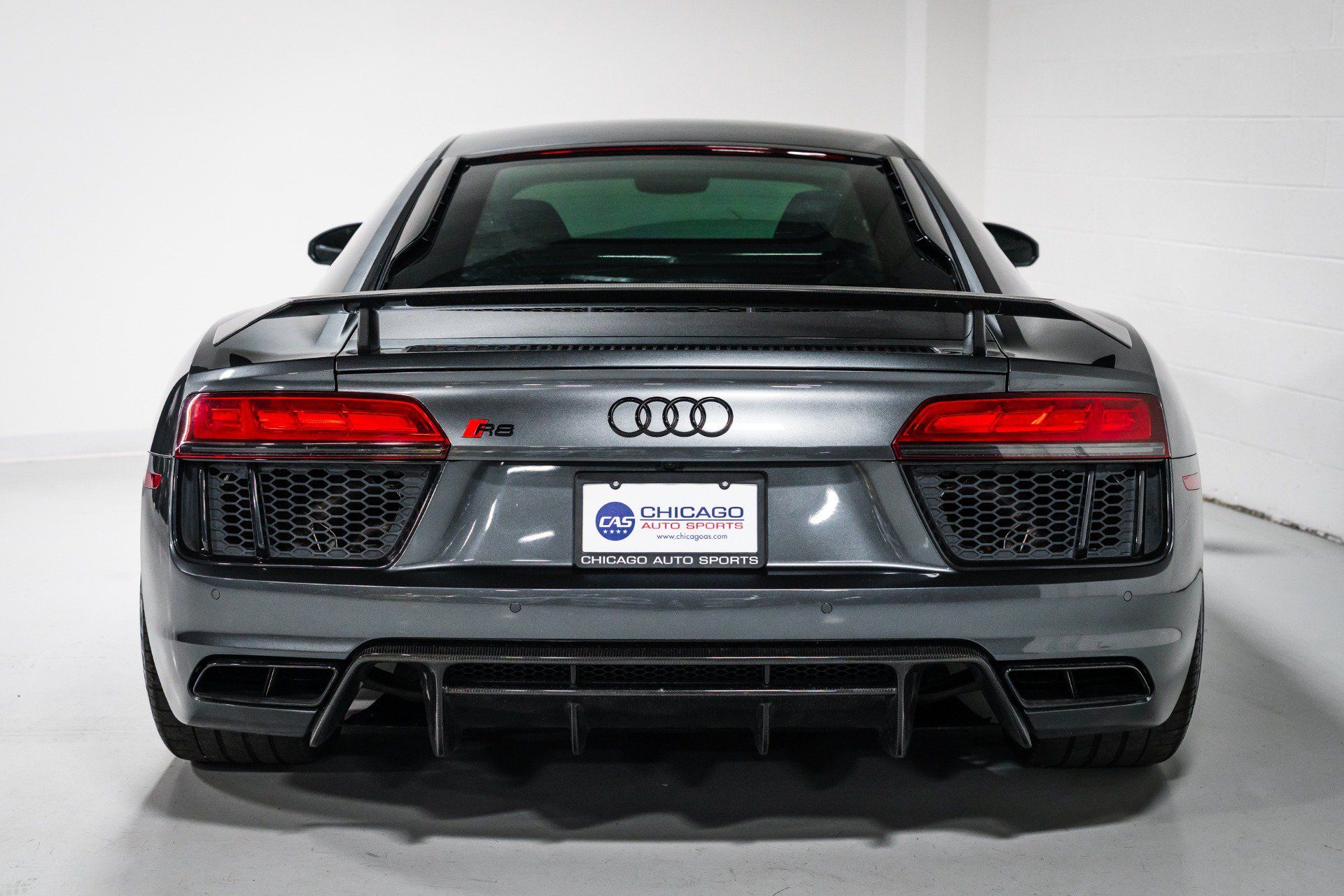 Used 2018 Audi R8 V10 plus AWD/4WD image 4