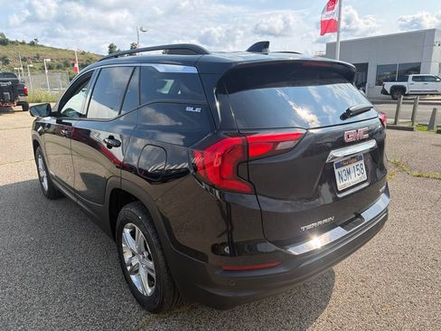 Used 2019 GMC Terrain SLE w/ Driver Convenience Package AWD/4WD image 8