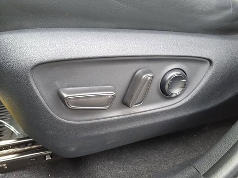 Certified 2023 Toyota RAV4 XLE Premium image 4