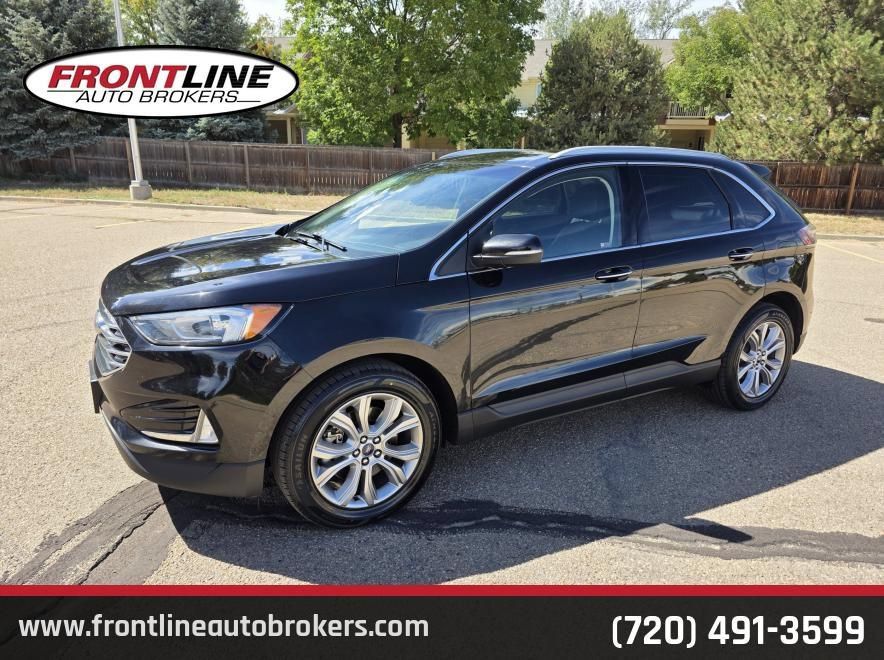 Used 2019 Ford Edge Titanium w/ Cold Weather Package AWD/4WD image 1