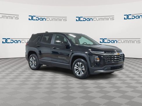 New 2026 Chevrolet Equinox LT w/ Safety and Technology Package AWD/4WD image 2