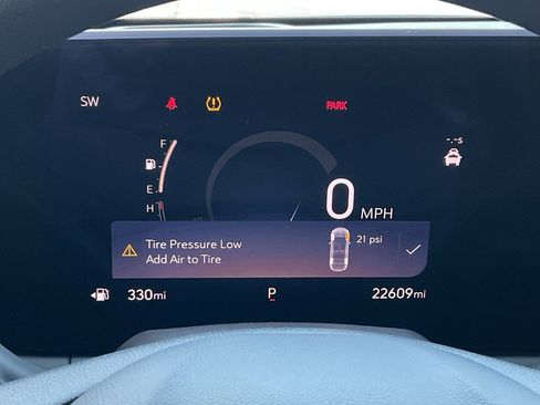 Used 2025 Buick Envista Preferred image 22