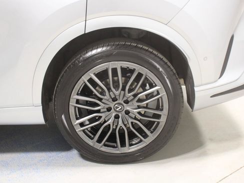 Used 2023 Lexus RX 500h F Sport w/ Accessory Package (Z1) AWD/4WD image 34