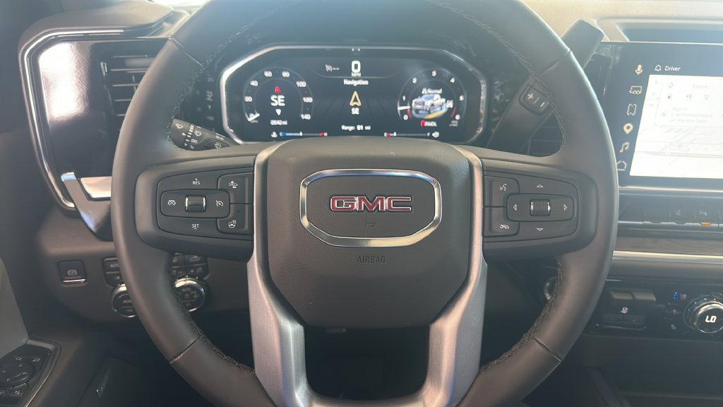 Used 2026 GMC Sierra 2500 SLT w/ SLT Premium Package AWD/4WD image 13