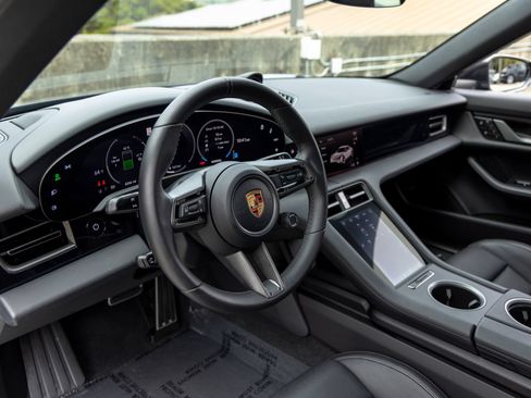 Certified 2025 Porsche Taycan RWD image 4