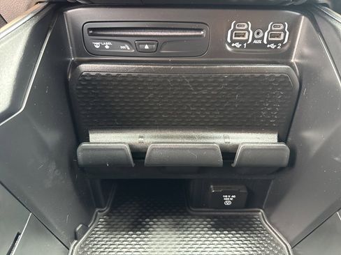 Used 2019 RAM 3500 Laramie image 45