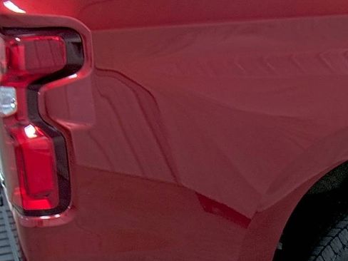 Used 2022 Chevrolet Silverado 1500 LTZ AWD/4WD image 13