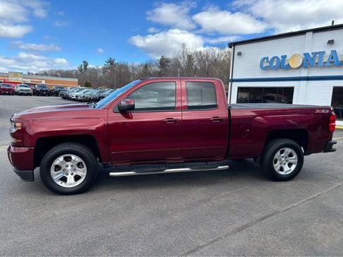Used 2017 Chevrolet Silverado 1500 LT w/ All Star Edition image 3