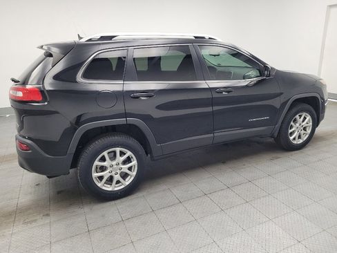 Used 2016 Jeep Cherokee Latitude w/ Comfort & Sound Group AWD/4WD image 10
