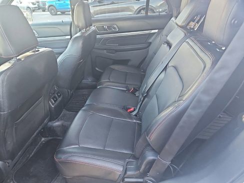 Used 2018 Ford Explorer Sport w/ Equipment Group 401A AWD/4WD image 3