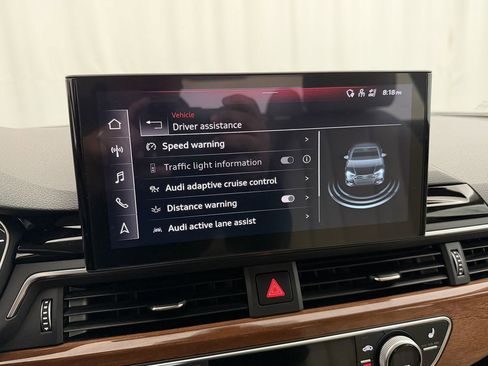 Used 2023 Audi A4 2.0T Premium w/ Convenience Package image 18