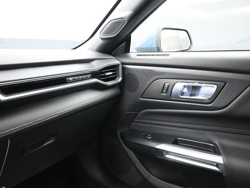 New 2025 Ford Mustang Premium image 23