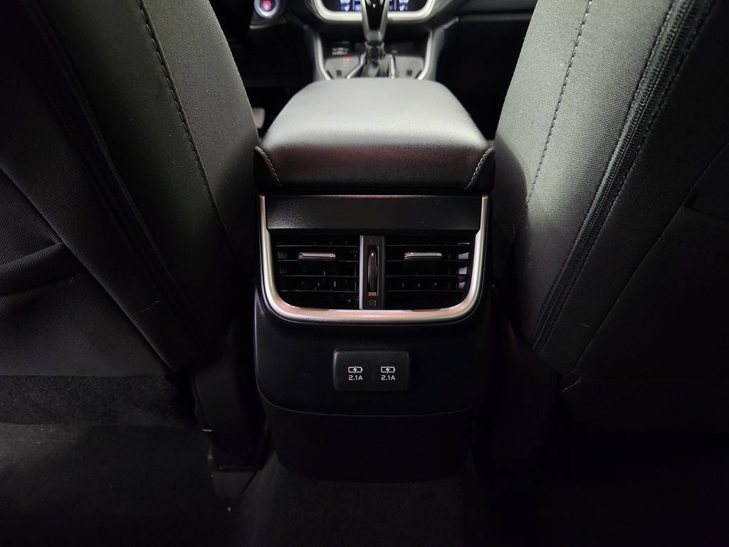 Used 2022 Subaru Outback Premium AWD/4WD image 19