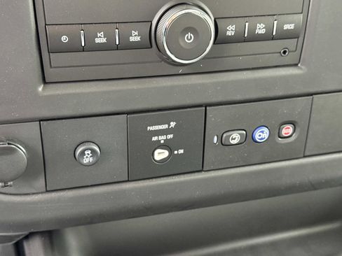 New 2025 GMC Savana 2500 w/ Driver Convenience Package RWD image 14