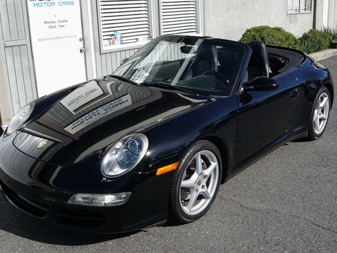 Used 2006 Porsche 911 Carrera 4 image 43