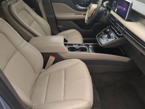 Used 2022 Lincoln Corsair FWD w/ Premium Package image 21