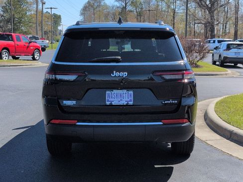 Used 2024 Jeep Grand Cherokee L Limited w/ Luxury Tech Group II image 6