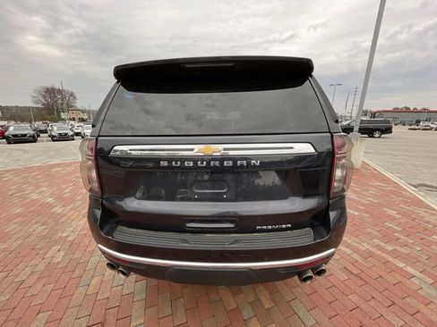 Used 2023 Chevrolet Suburban Premier AWD/4WD image 18